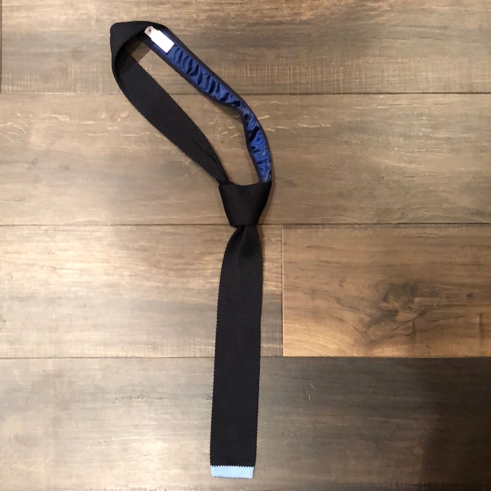 Skinny tie
